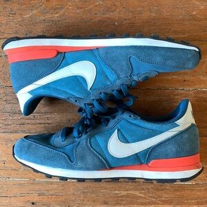 Nike Internationalist Waffle Sole Shoe